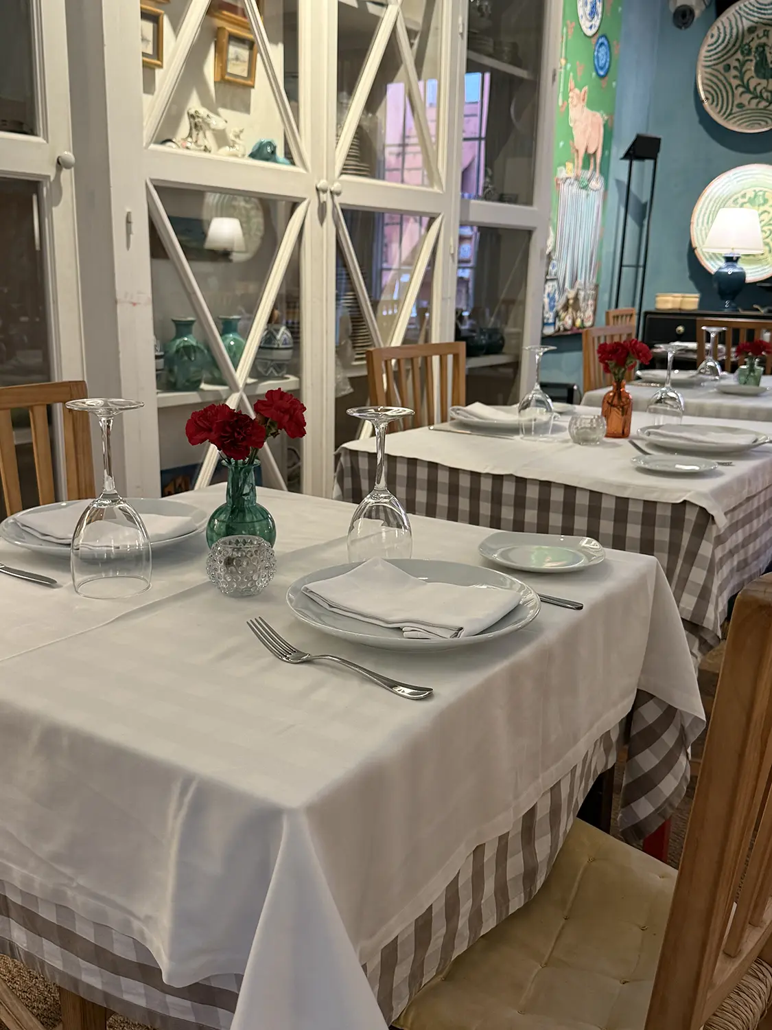 Gastronomía Alcuzcuz mesas